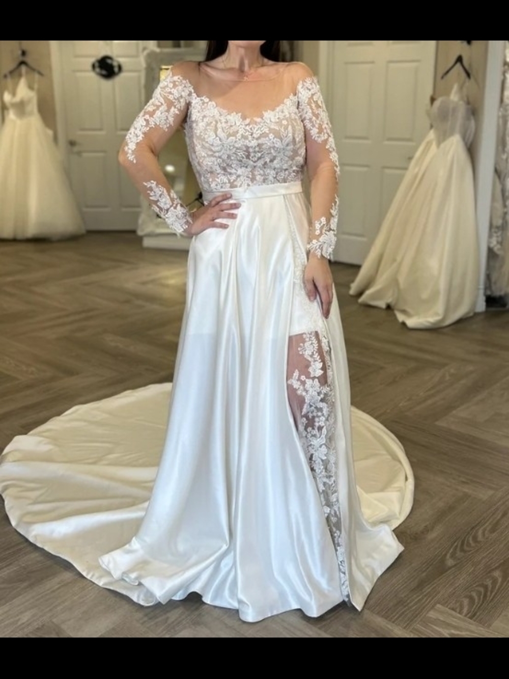Allure Abella Heddie Gown with Lace Bodice Size 16 Nwt